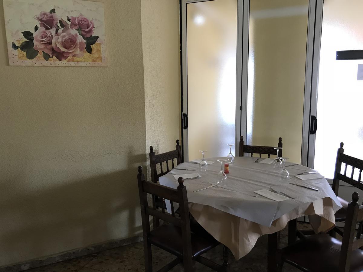 Hostal San Miguel Villalobar Ngoại thất bức ảnh